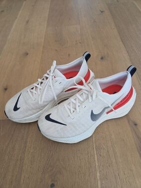 Nike ZoomX Invincible Run 3, Mens Size 10